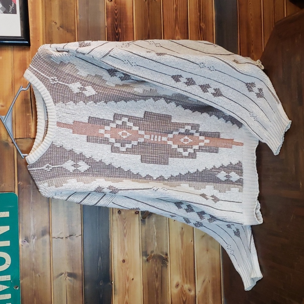 Vintage Jantzen Men's Pullover Aztec Sweater- Large